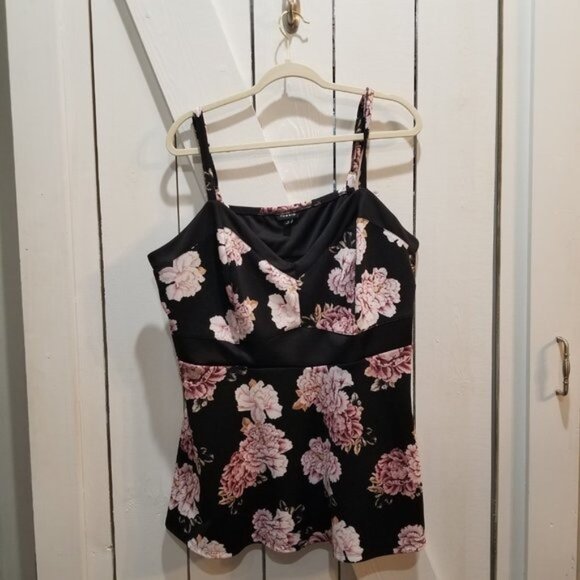 Torrid black pink floral dressy tank size 4x plus size career office work - Picture 2 of 5